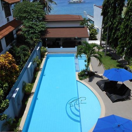 Out Of The Blue Resort Puerto Galera Exterior foto